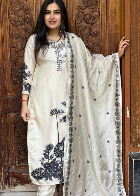 YATIKA CREAM BLACK SUIT SET