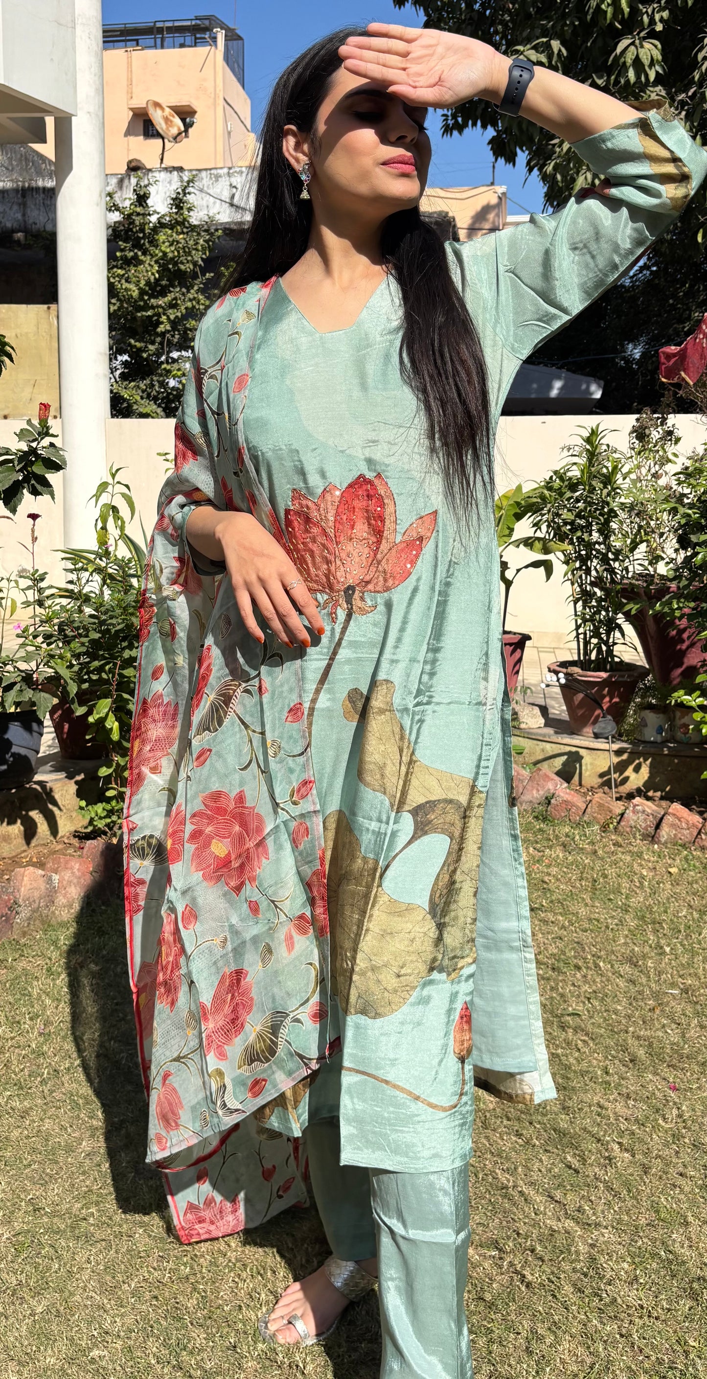 ARCHITA FLORAL SUIT SET