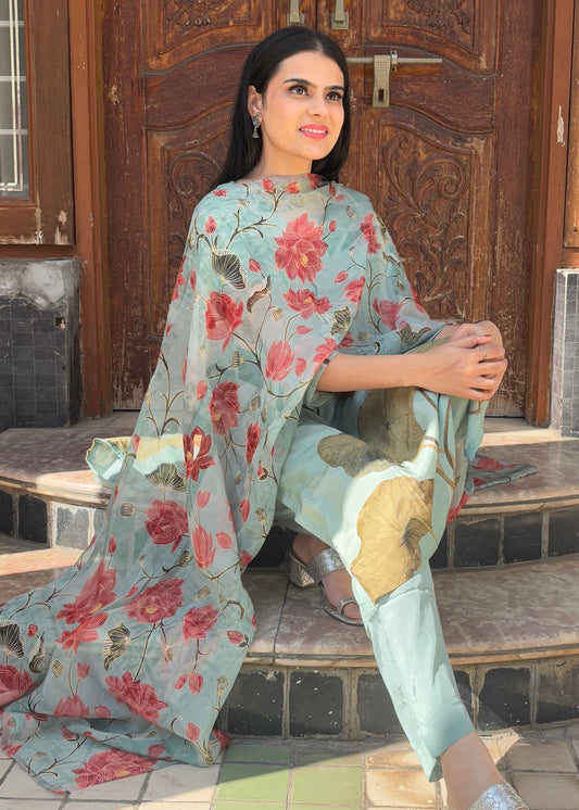 ARCHITA FLORAL SUIT SET