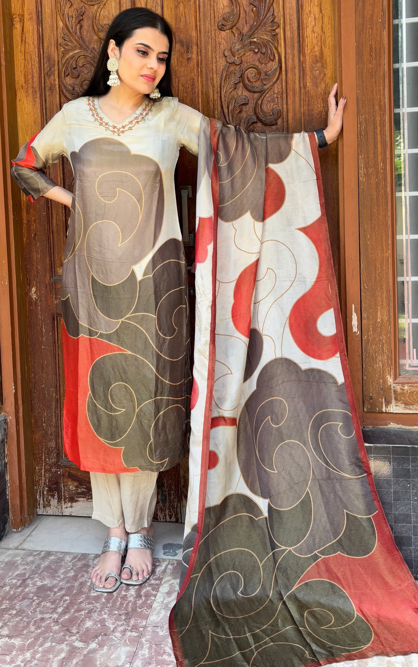 BHUVI SHIMMER TISSUE SUIT SET